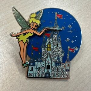 Walt Disney’s Tinkerbell and Castle trading pin -  2006 - EUC